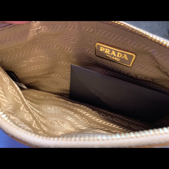Prada Bicolor Zip Wallet - Picture 3 of 4